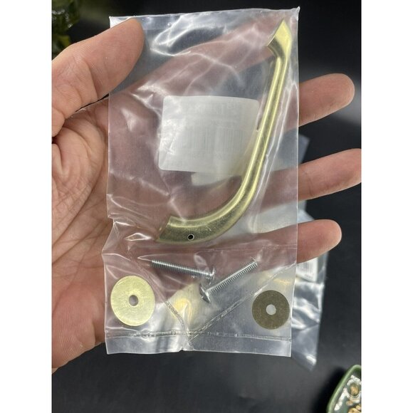 New Liberty Hardware Drawer Cabinet Pulls Gold Tone 10 Count Modern Curved 4641 - Picture 3 of 5
